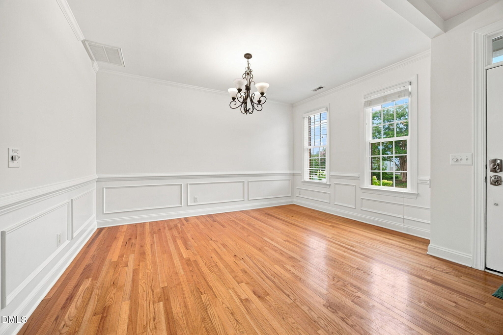 401 Waverly Hills Drive - Photo 5