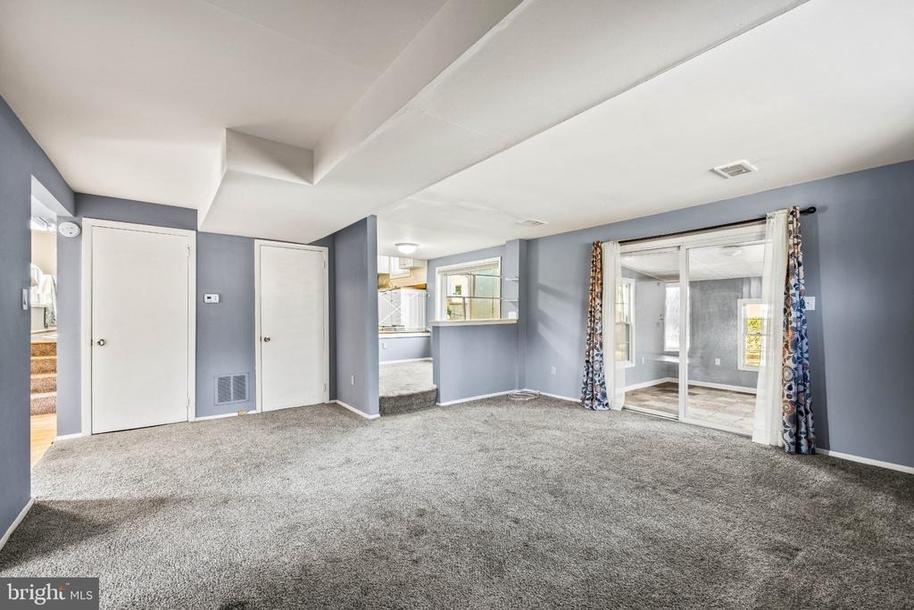6201 Lone Oak Drive - Photo 10
