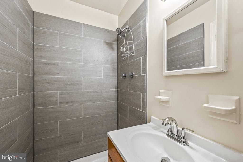 6201 Lone Oak Drive - Photo 23