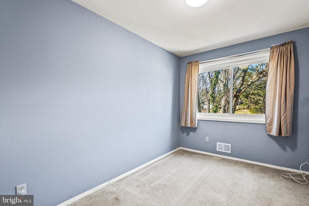 6201 Lone Oak Drive - Photo 16