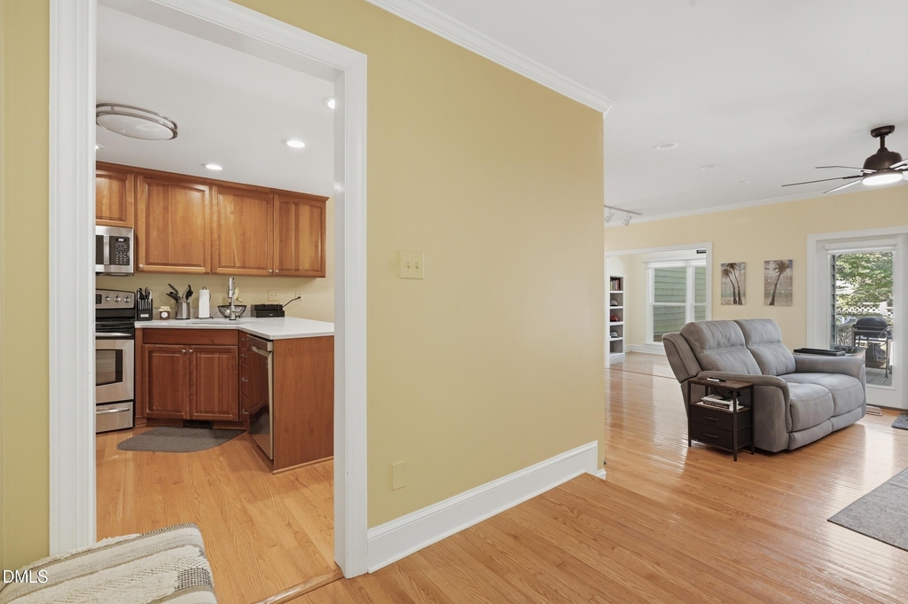 7514 Wellesley Park S - Photo 5