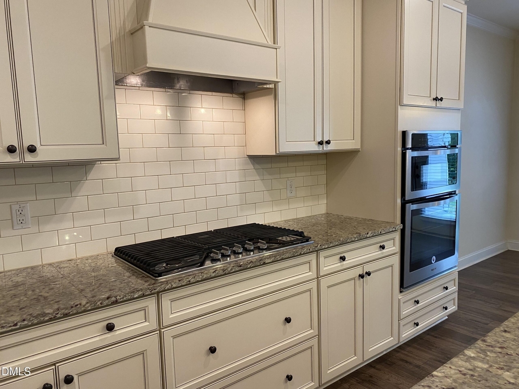1874 Blue Jay Point - Photo 11