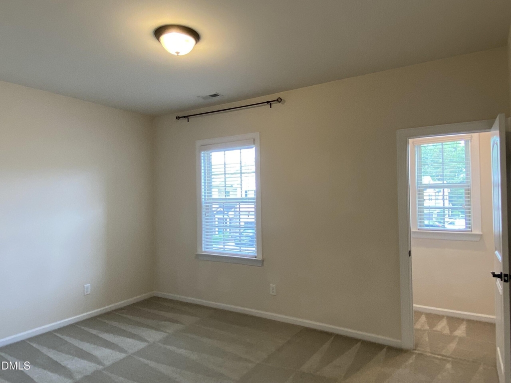 1874 Blue Jay Point - Photo 27