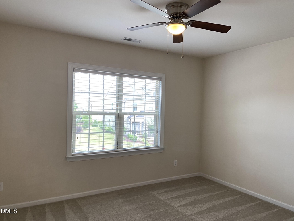 1874 Blue Jay Point - Photo 22