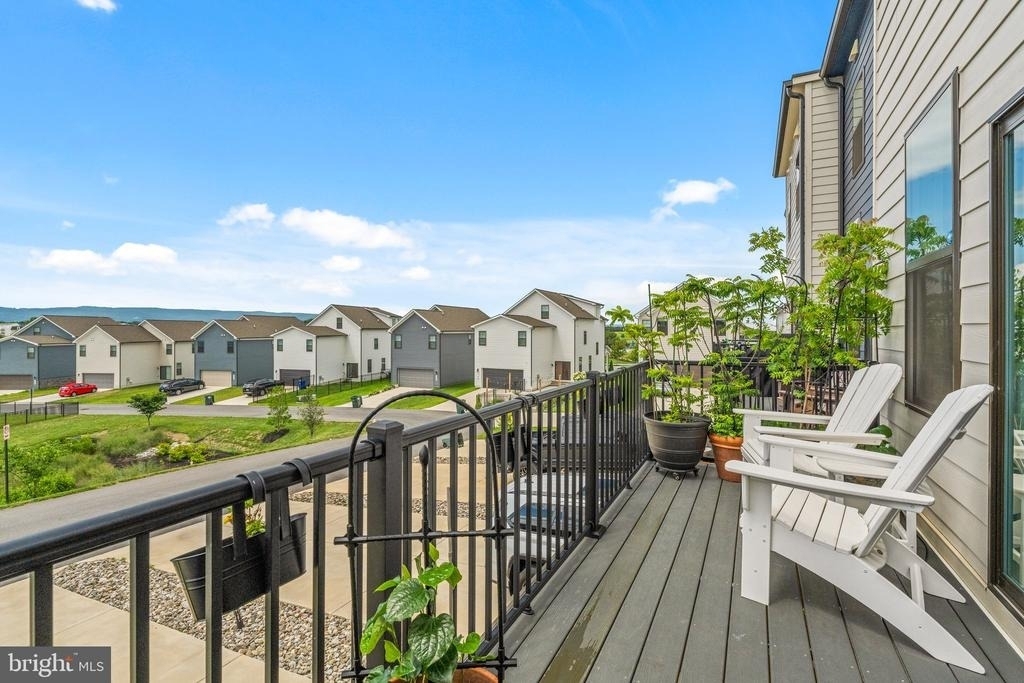 423 Carroll Walk Avenue - Photo 17