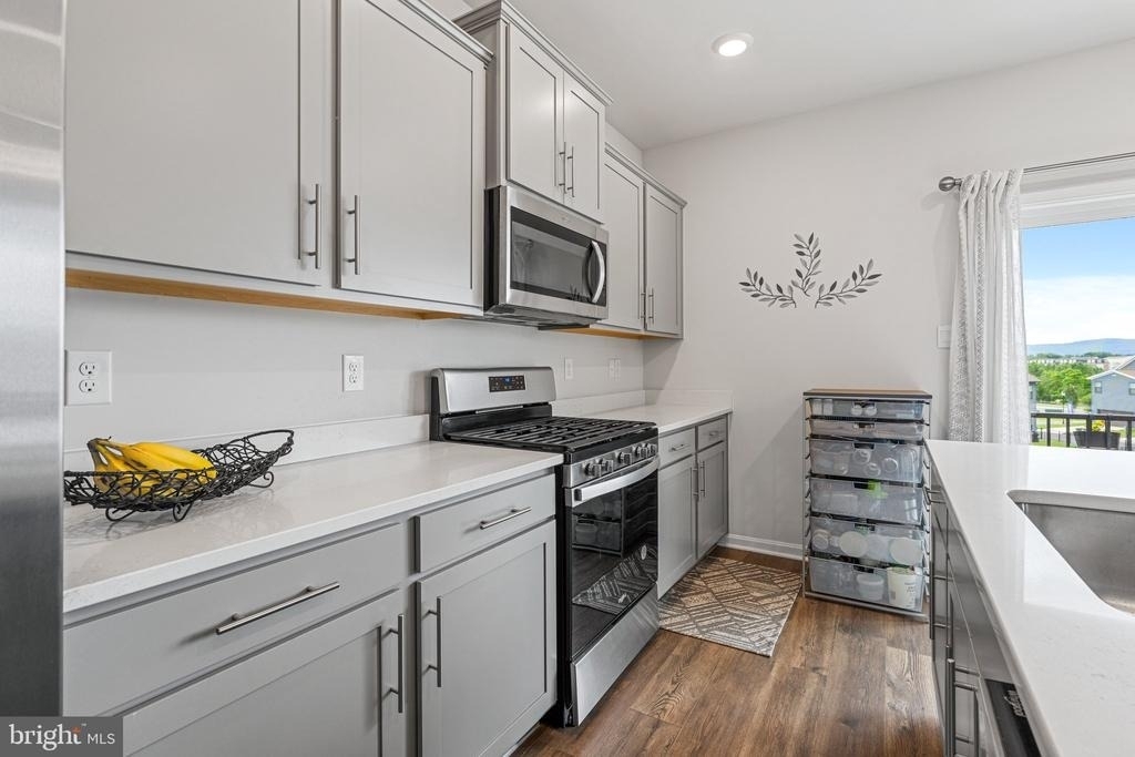423 Carroll Walk Avenue - Photo 12