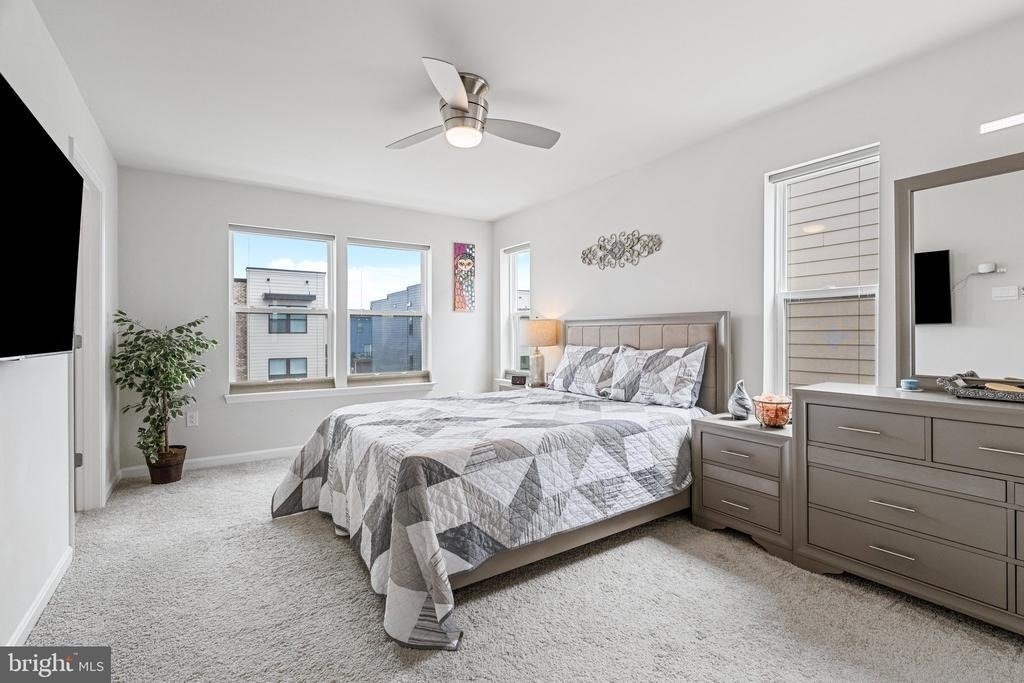423 Carroll Walk Avenue - Photo 27