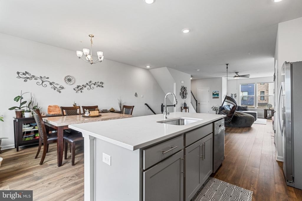 423 Carroll Walk Avenue - Photo 13