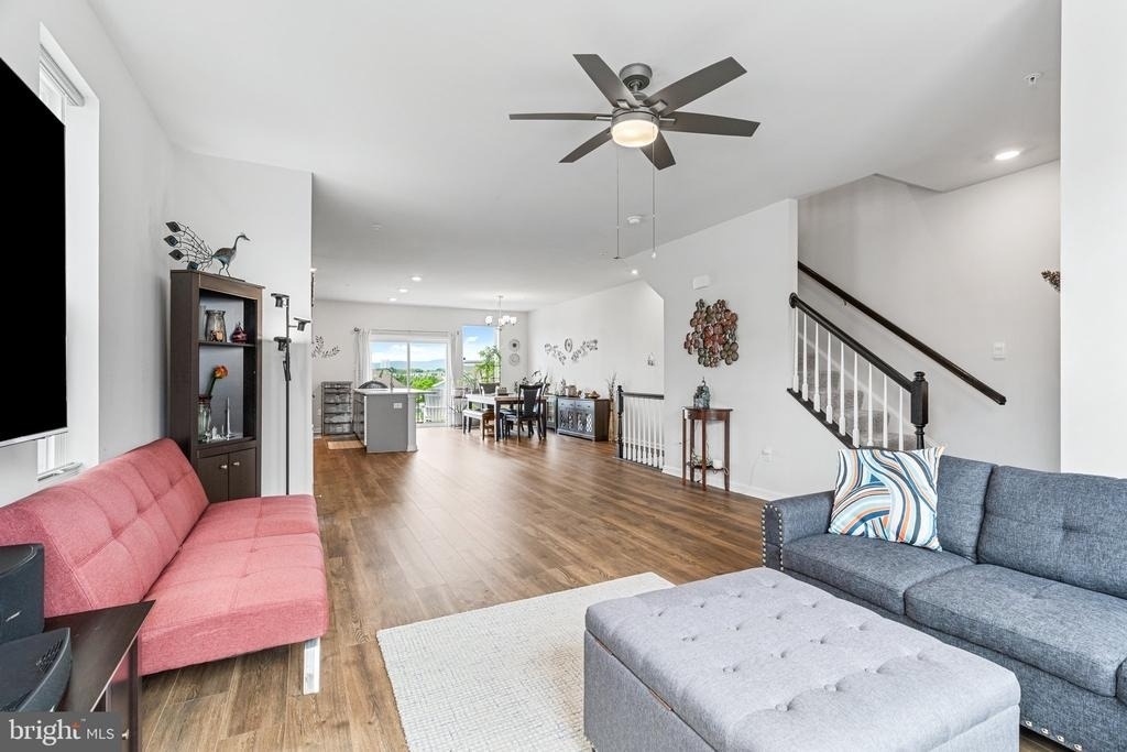 423 Carroll Walk Avenue - Photo 23