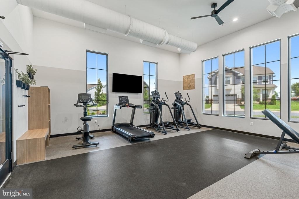 423 Carroll Walk Avenue - Photo 44