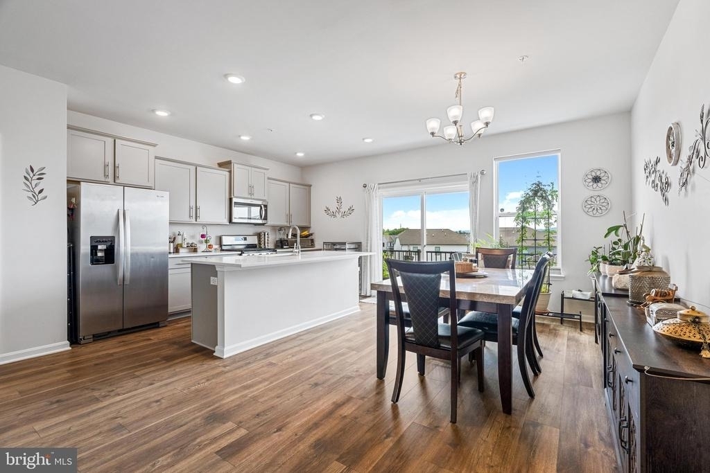 423 Carroll Walk Avenue - Photo 14