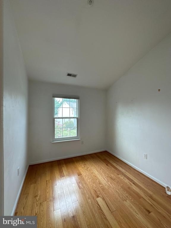 917 Halleck Drive - Photo 13