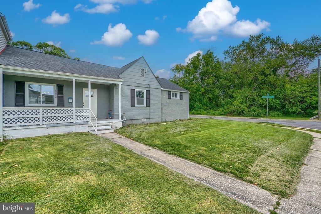 4722 Raspe Avenue - Photo 1