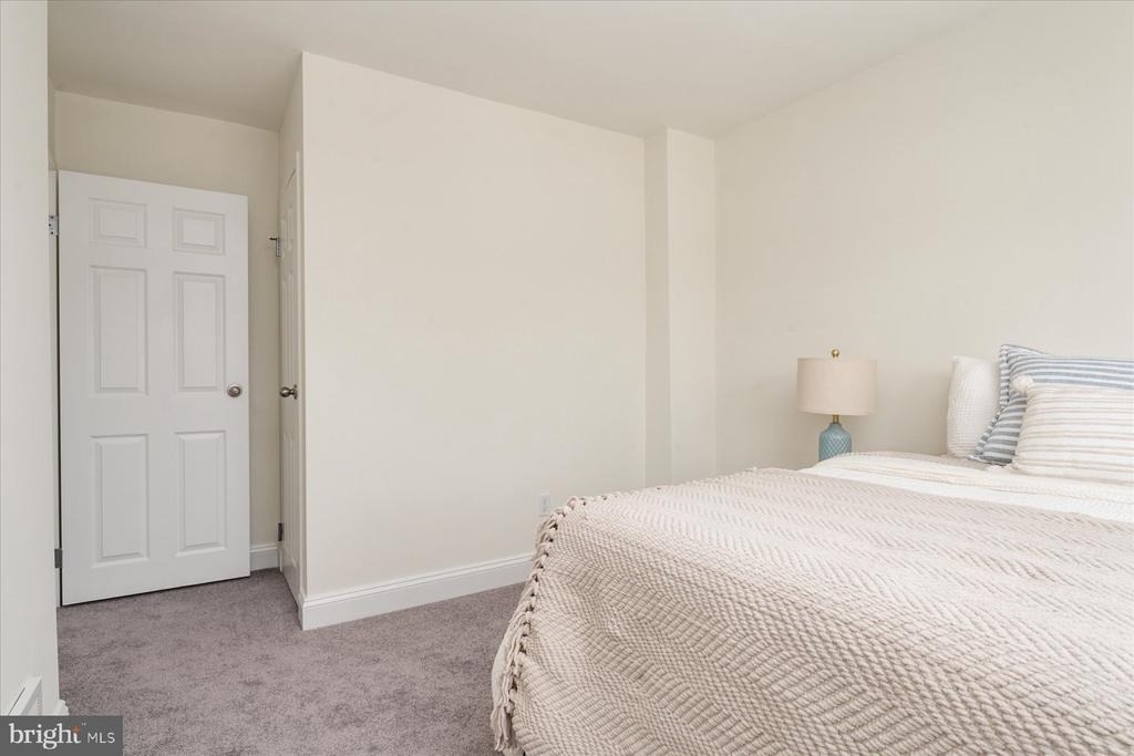 7920 Charlesmont Road - Photo 18