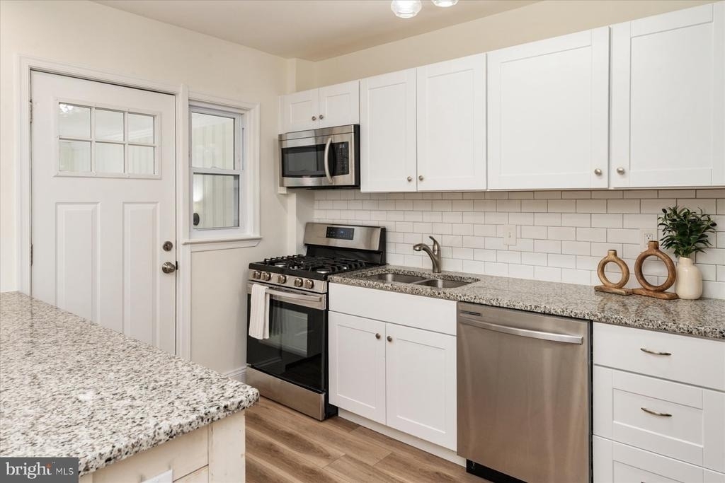 7920 Charlesmont Road - Photo 29