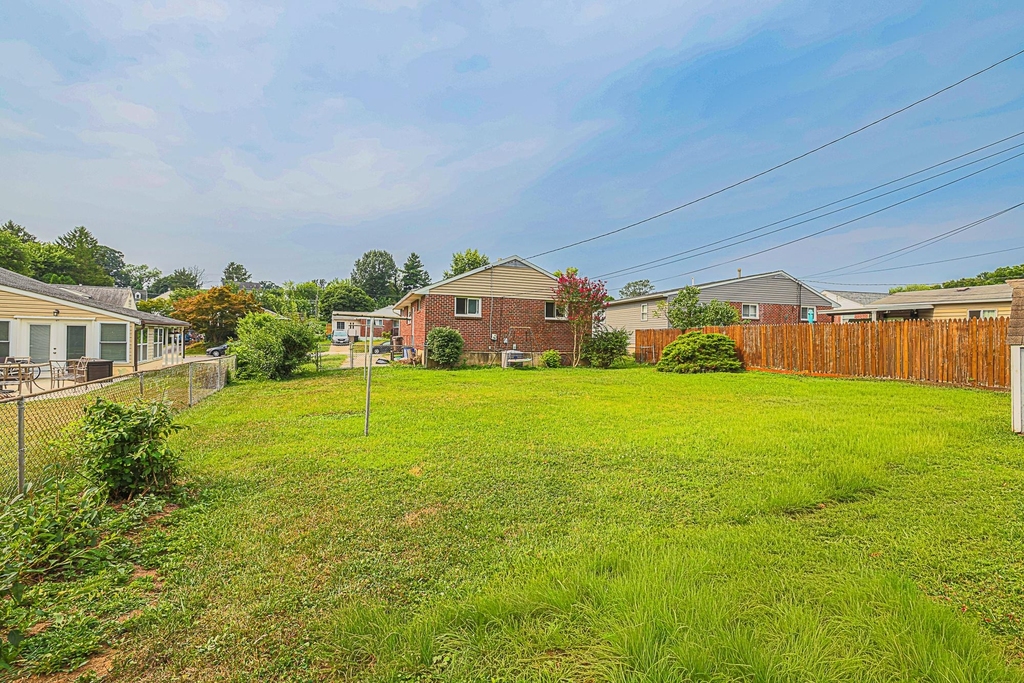 16 Hathaway Road - Photo 19