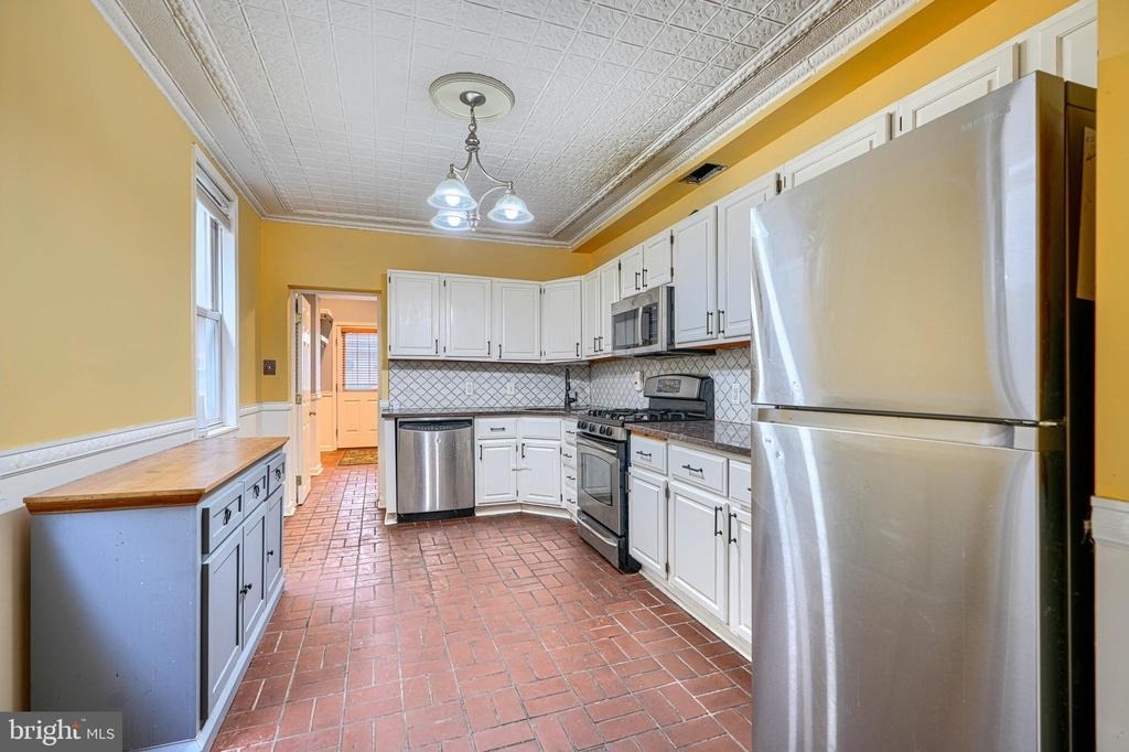 1419 Battery Avenue - Photo 5