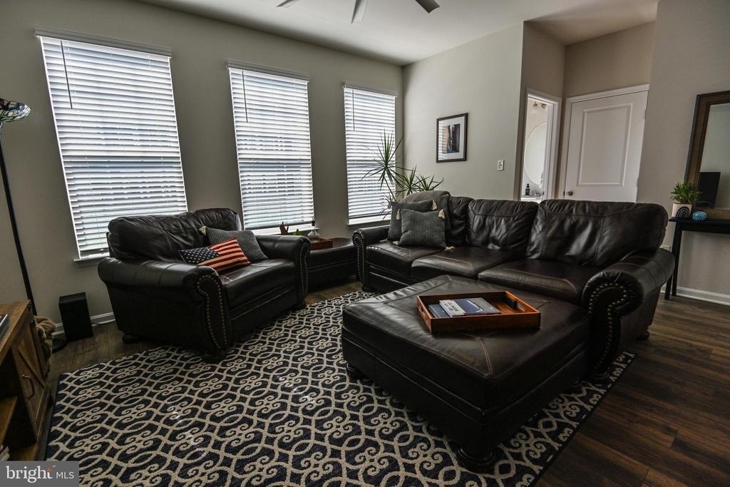 2047 Hinshaw Drive - Photo 12