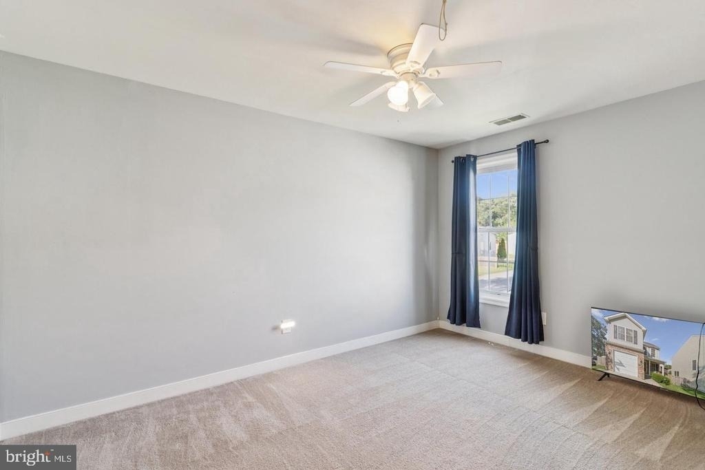7821 Outing Avenue - Photo 17