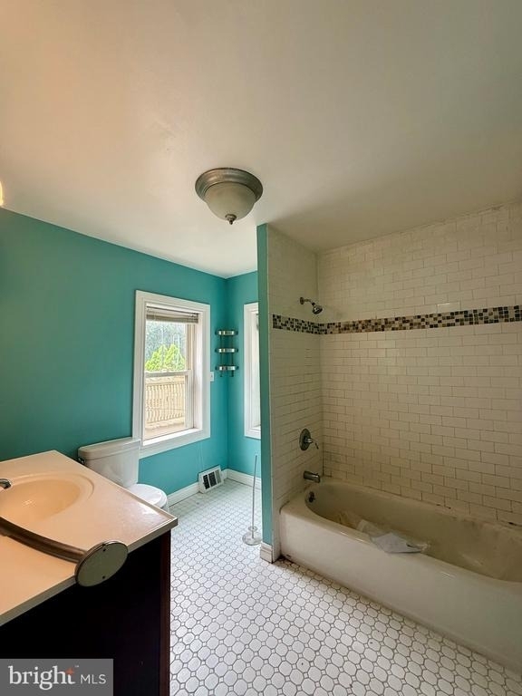 924 Lovering Avenue - Photo 12