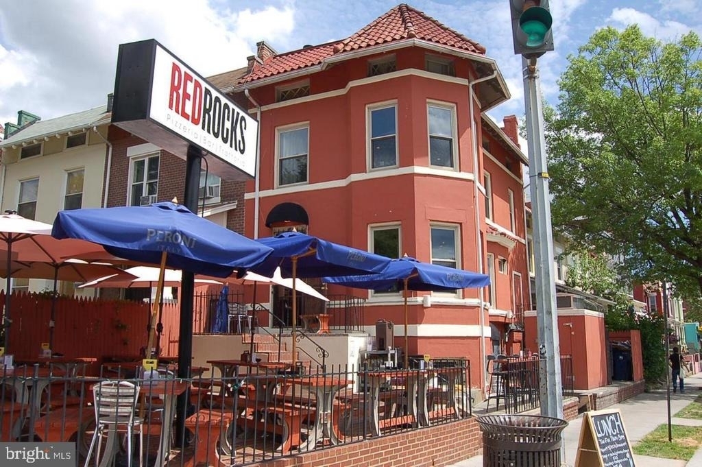 3211 Georgia Avenue Nw - Photo 30
