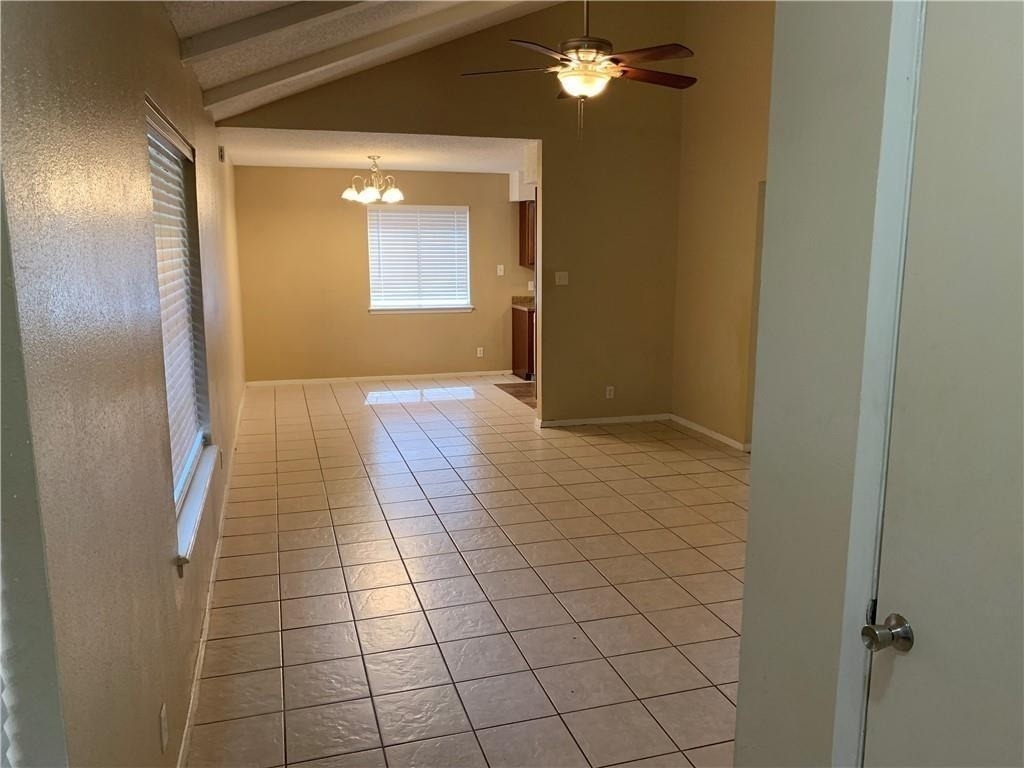 7208 Creekside Dr - Photo 3