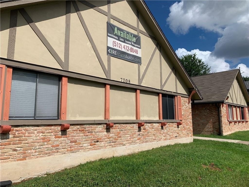 7208 Creekside Dr - Photo 0