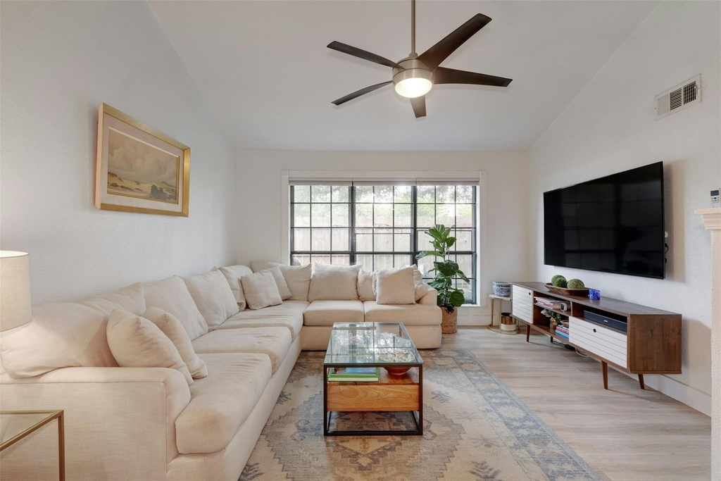 4159 Steck Ave - Photo 7