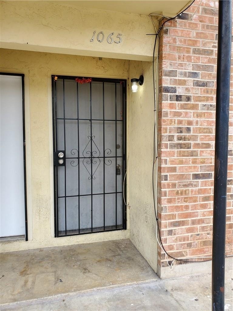 1065 Linde Ave - Photo 14