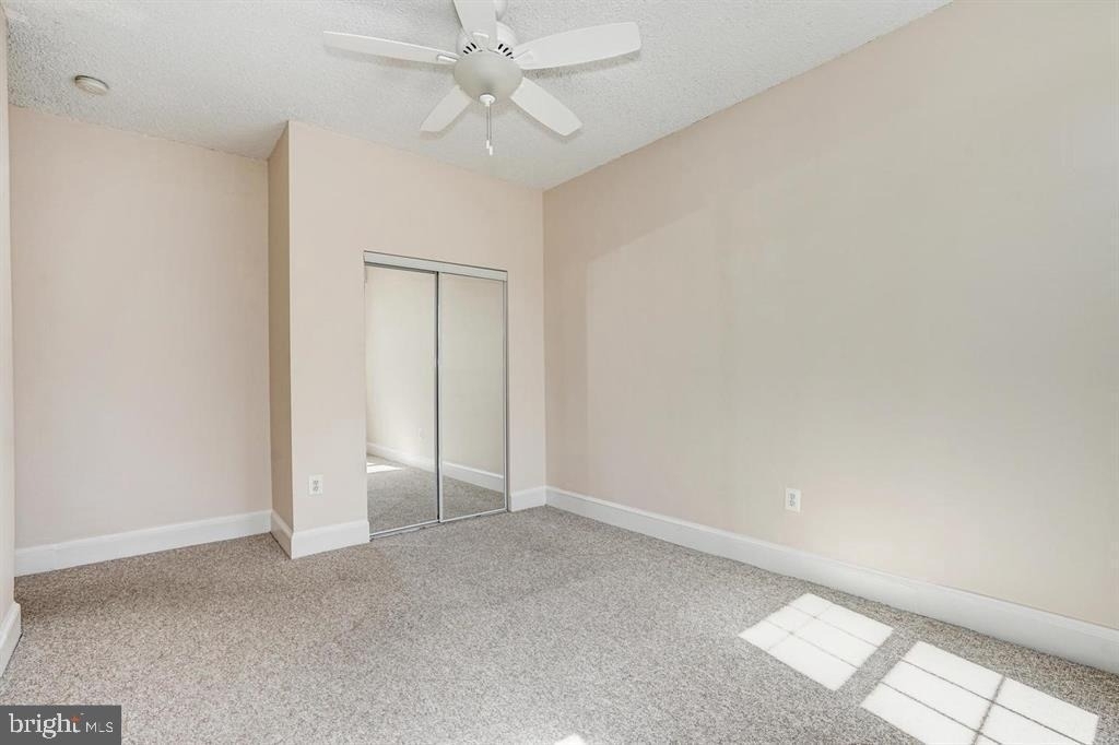1401 Columbia Road Nw - Photo 12