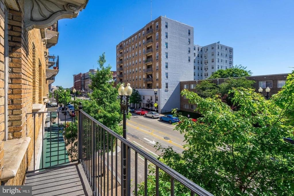 1401 Columbia Road Nw - Photo 24