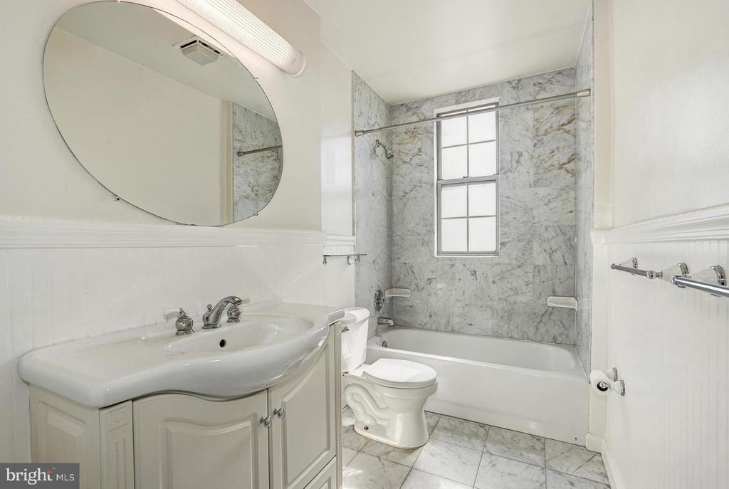 1401 Columbia Road Nw - Photo 18