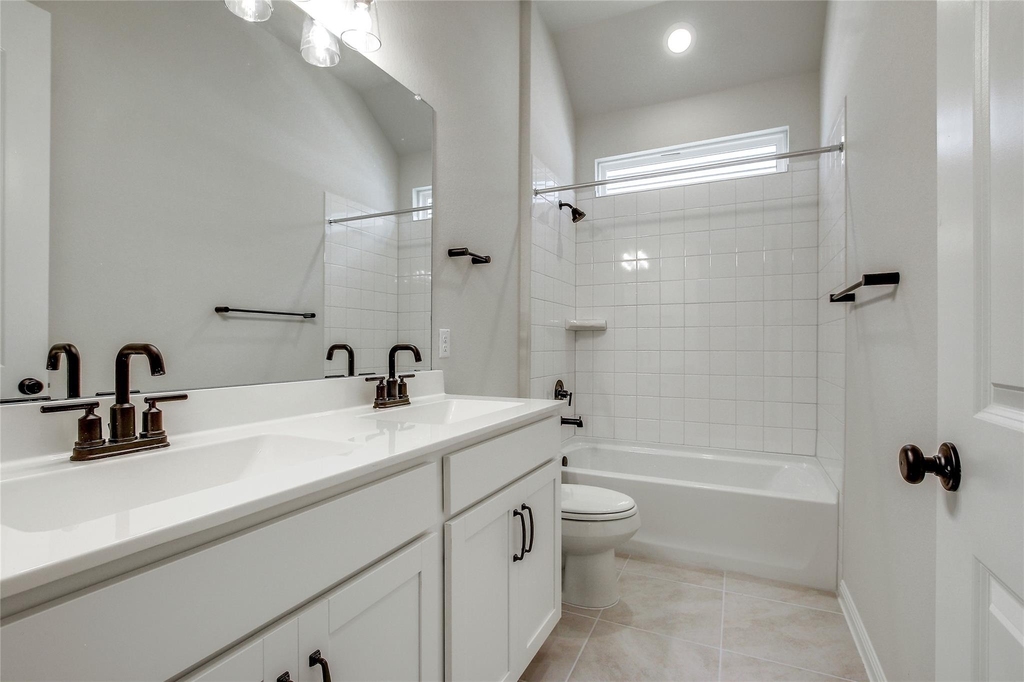 240 Denali Way - Photo 23