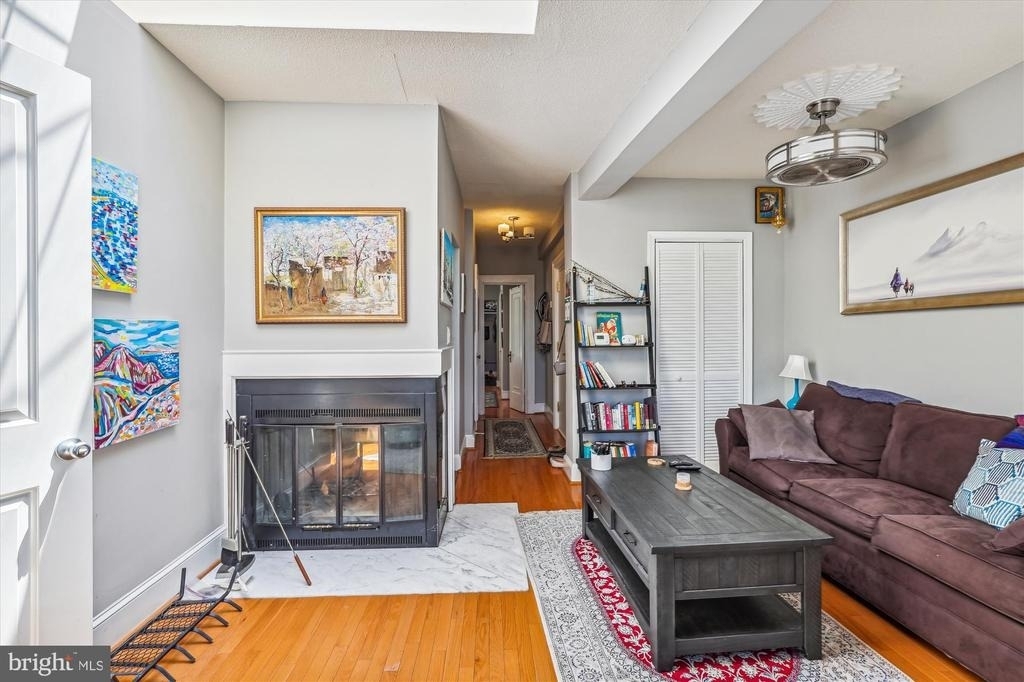 1125 Maryland Avenue Ne - Photo 5