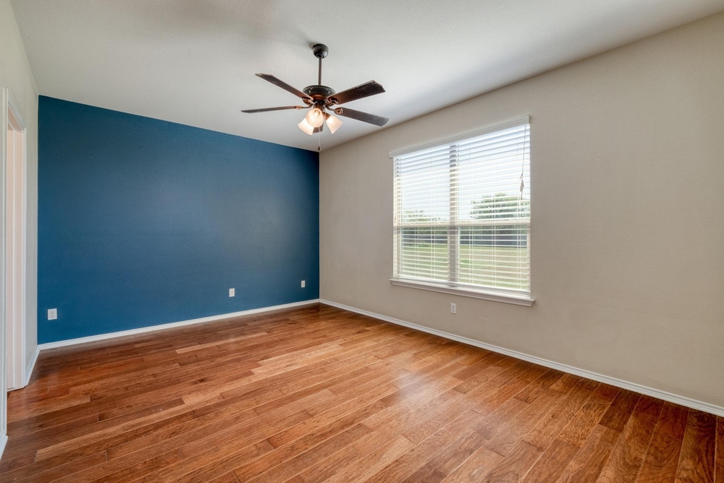 117 Brittany Ln - Photo 16