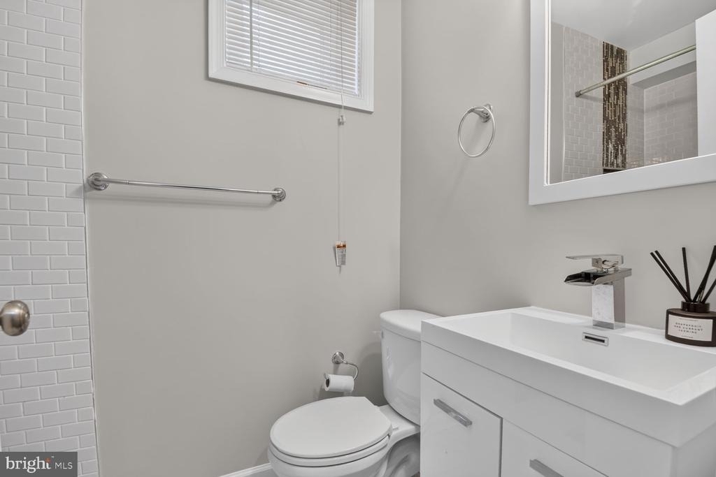 3101 Chestnut Street Ne - Photo 17