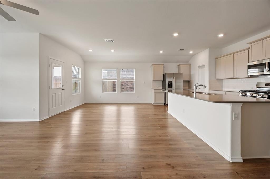 113 Golden Grove Pkwy - Photo 8