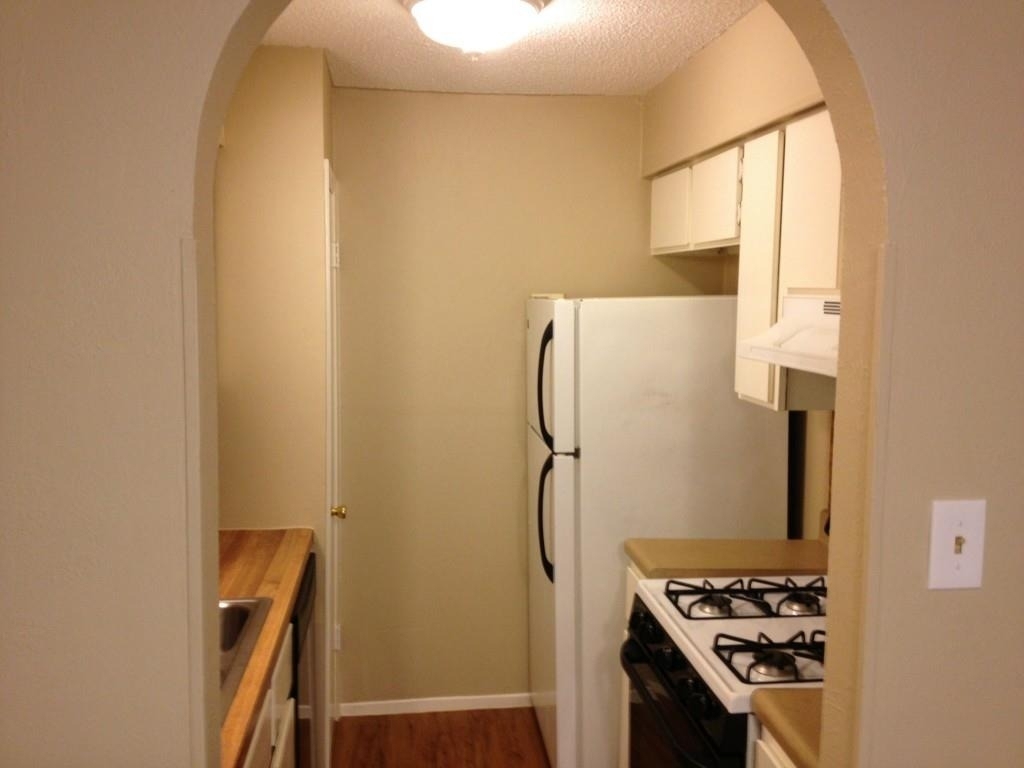 107 Meteor Dr - Photo 8