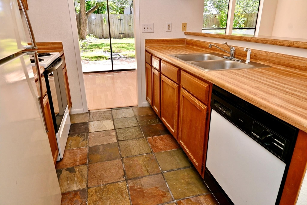 13356 Water Oak Ln - Photo 7