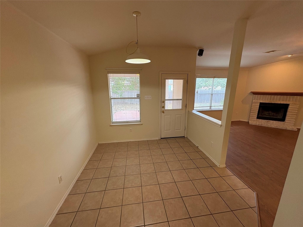2100 Mir Woods Dr - Photo 8