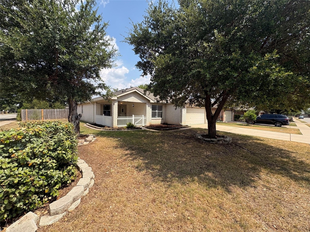 2100 Mir Woods Dr - Photo 31