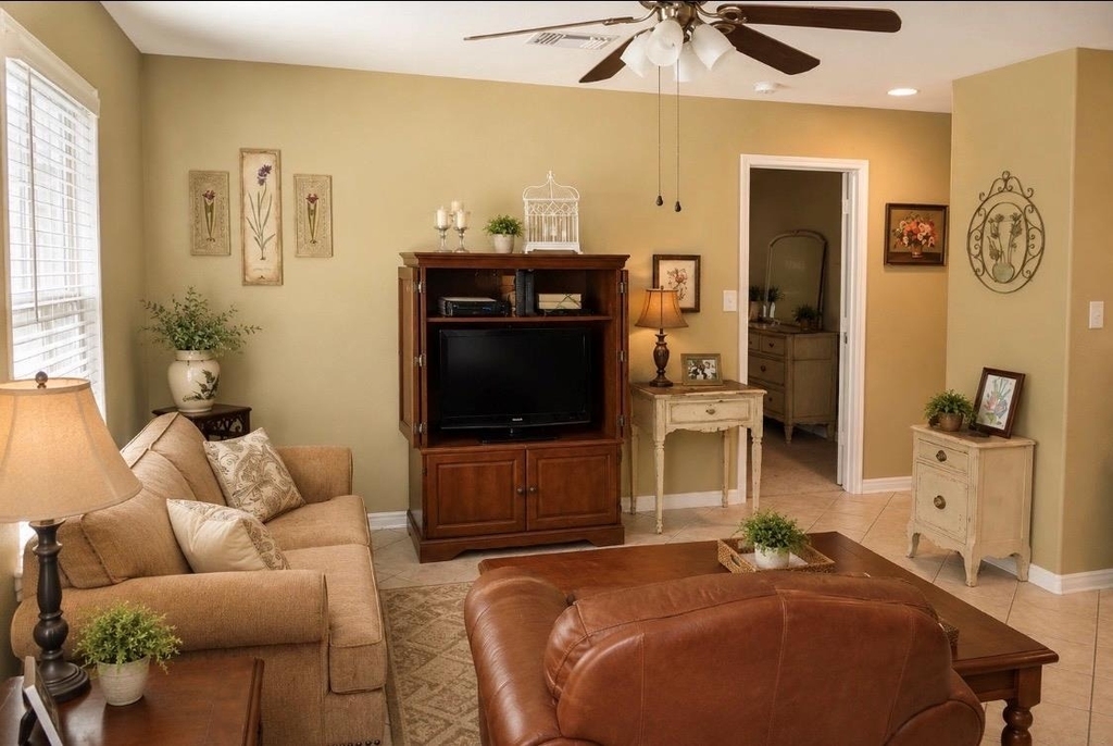 1623 Breezy Cv - Photo 17