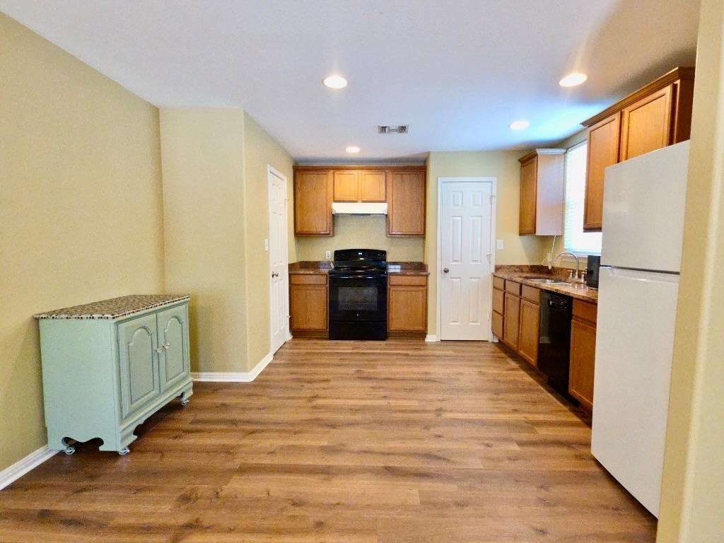1623 Breezy Cv - Photo 7