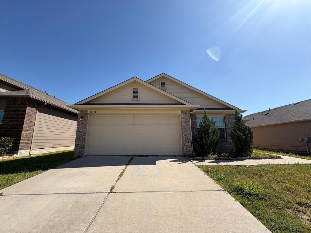 11708 Cambrian Rd - Photo 3