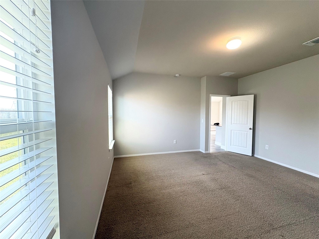 11708 Cambrian Rd - Photo 19