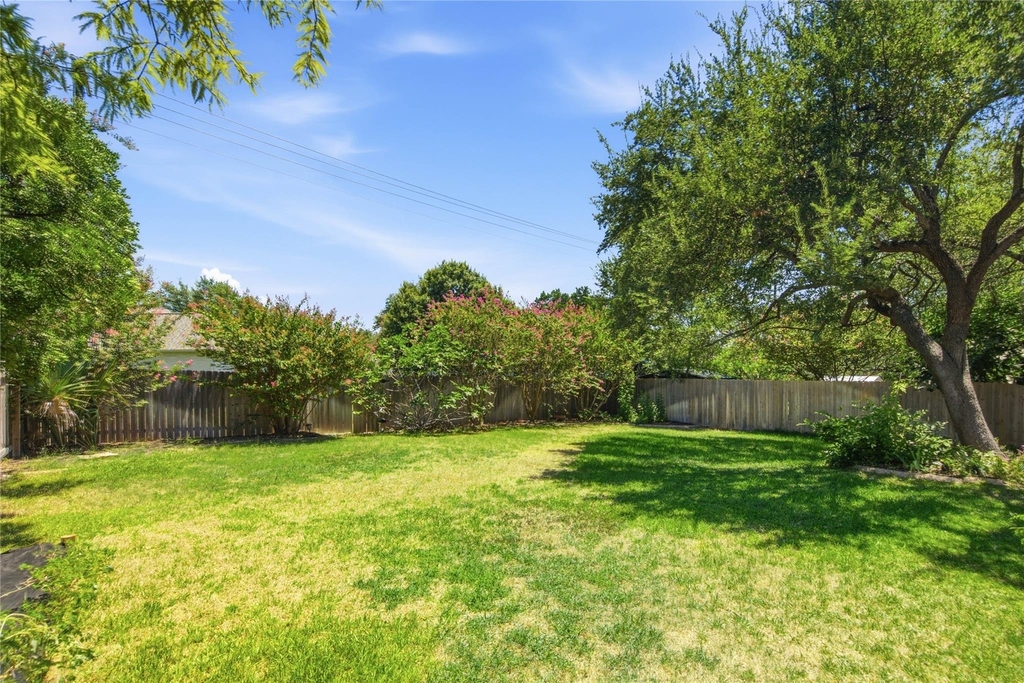 1314 Chalk Ln - Photo 19