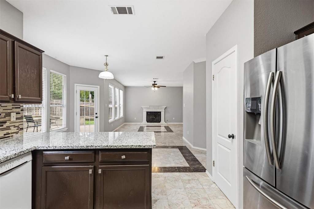 2813 Cortez Dr - Photo 8