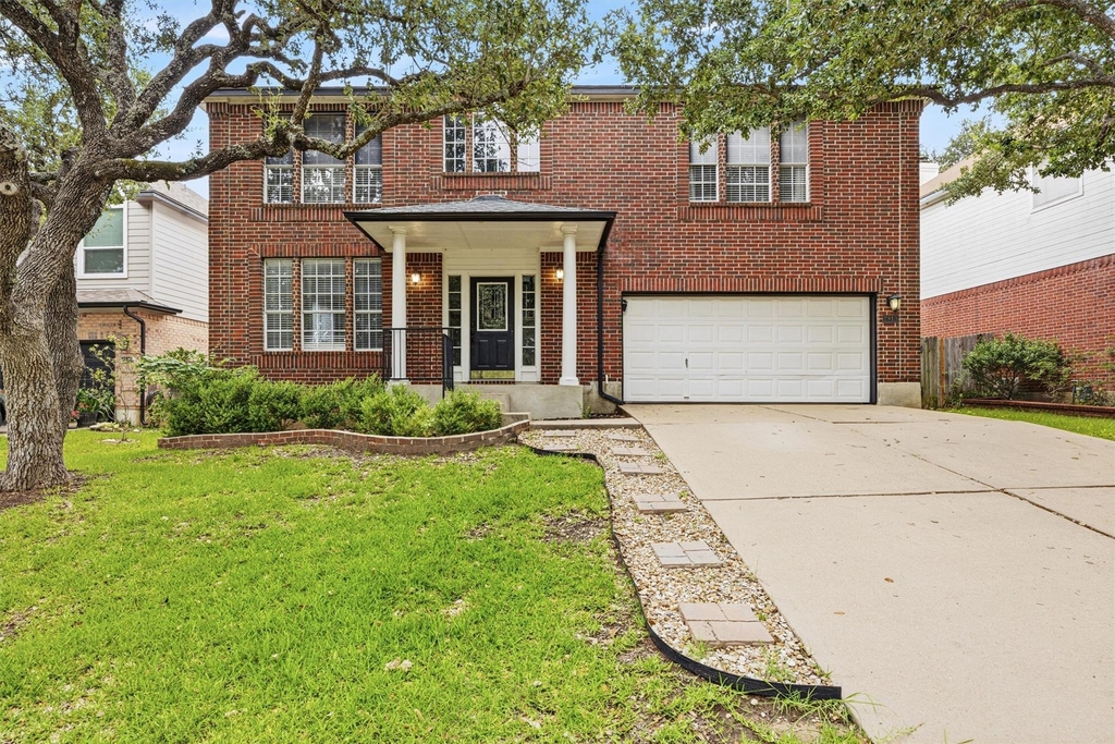 2813 Cortez Dr - Photo 0