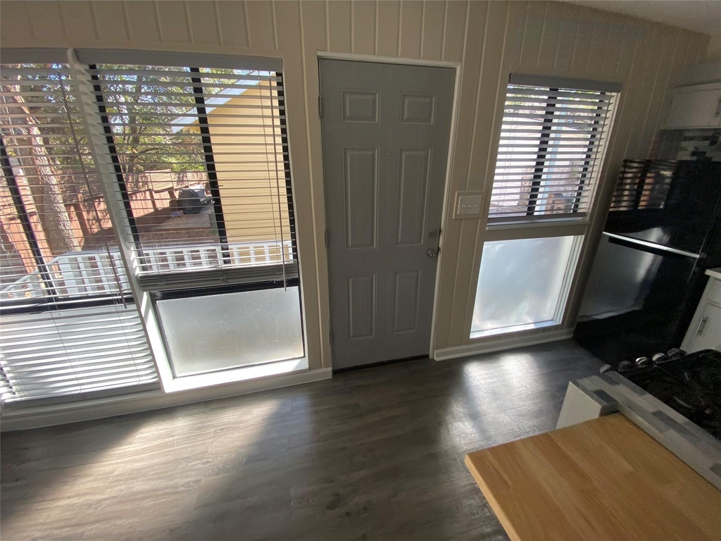 3010 Fruth St St - Photo 24