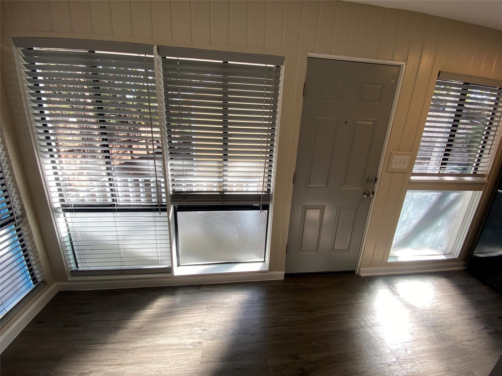 3010 Fruth St St - Photo 9